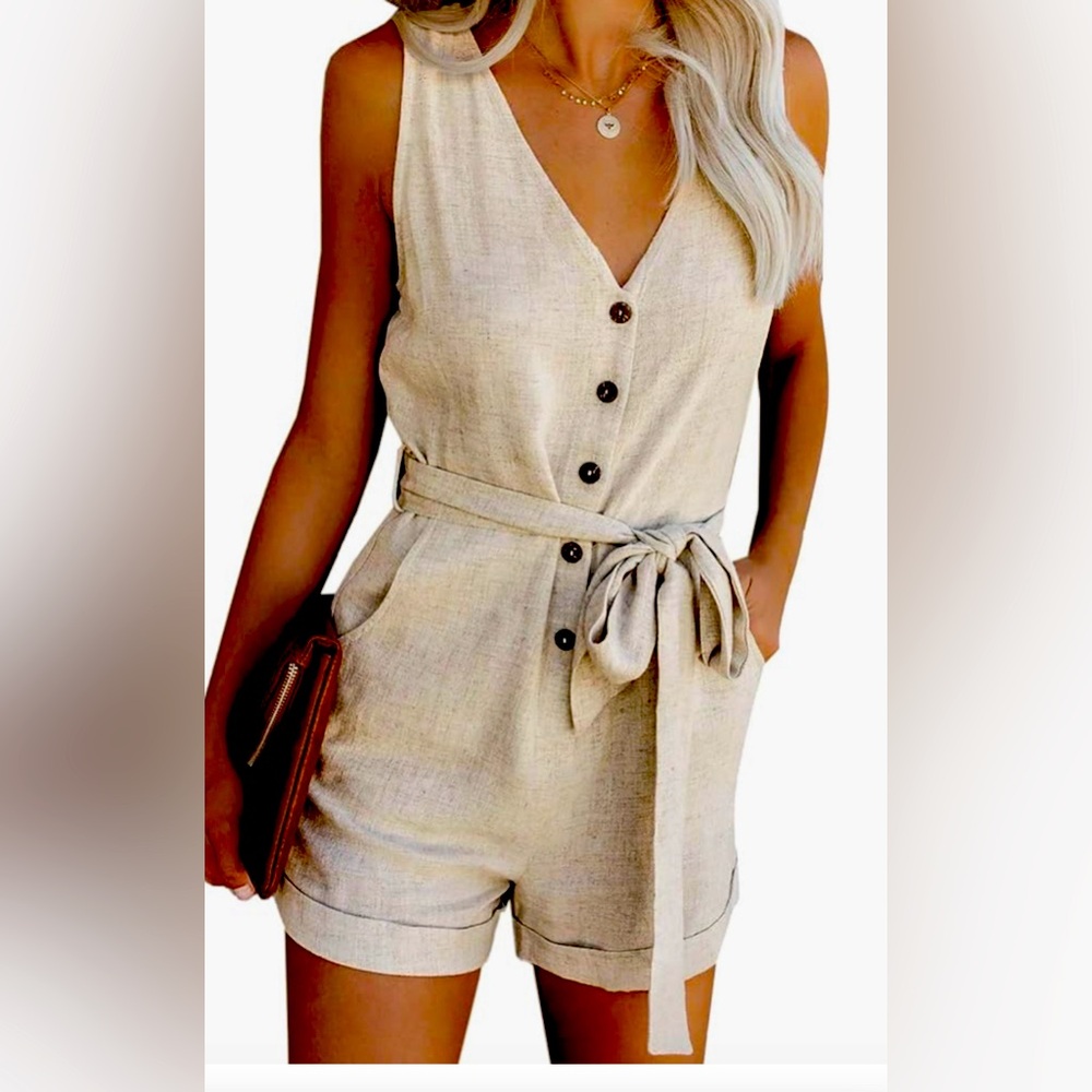 Cute khaki romper